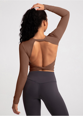 Knot T-shirt - Long Sleeve - Built-in Bra