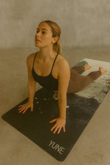 Black1 Yoga Mat – Non-Slip, Cushioned, Minimalist All-Black Design for Studio, Home & Outdoor Practice